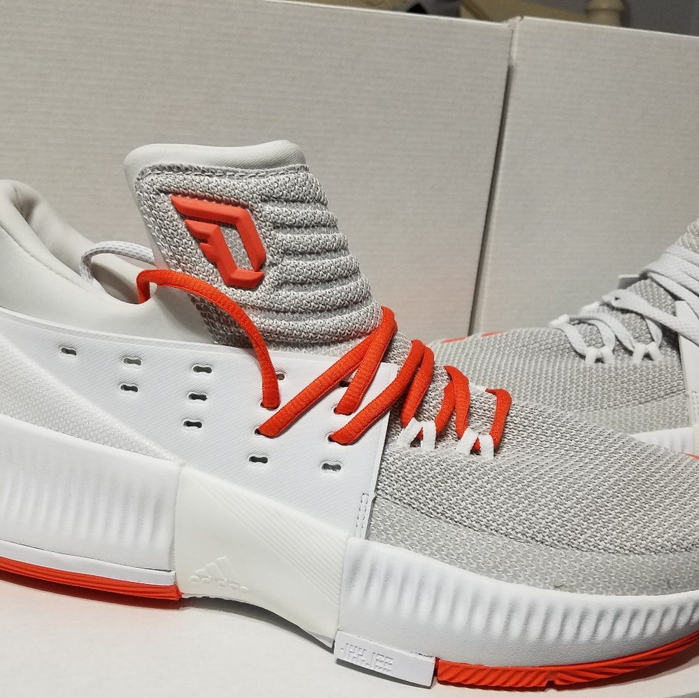 Adidas D. Lillard 3 basketball shoes New w/o tags.